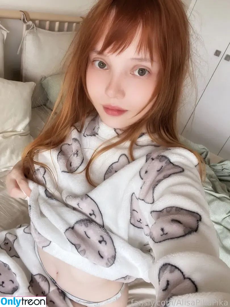 Rocksy Light nude photo #5661 (AlisaPikaPika / rocksylight)