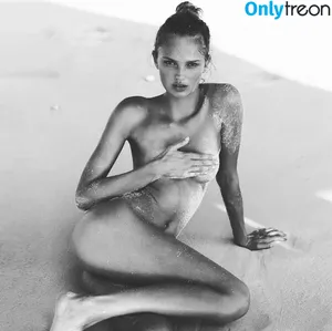 Romee Strijd / romeestrijd фото голая #0120