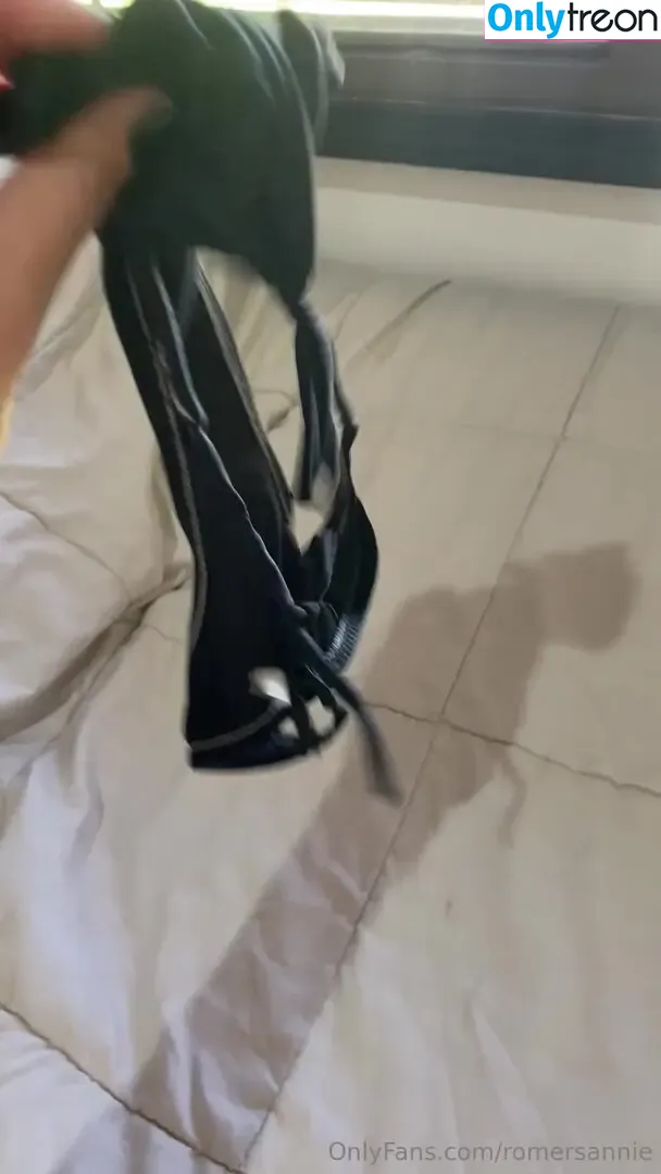 romersannie nude photo #0029 (romersannie)