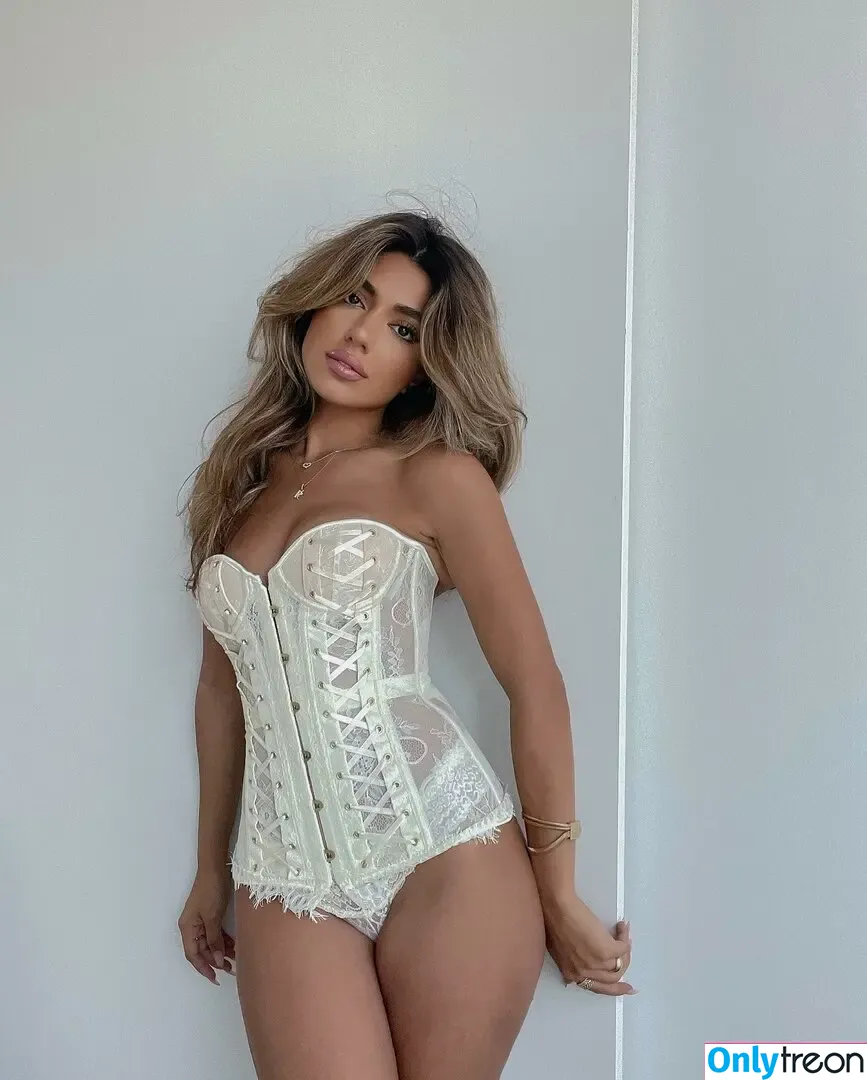 romitavlz nude photo #0077 (romitavlz)