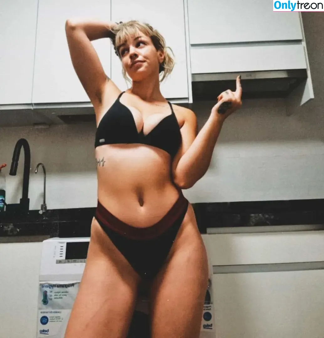 Rona Mamona голая photo #0042 (ronamamona)
