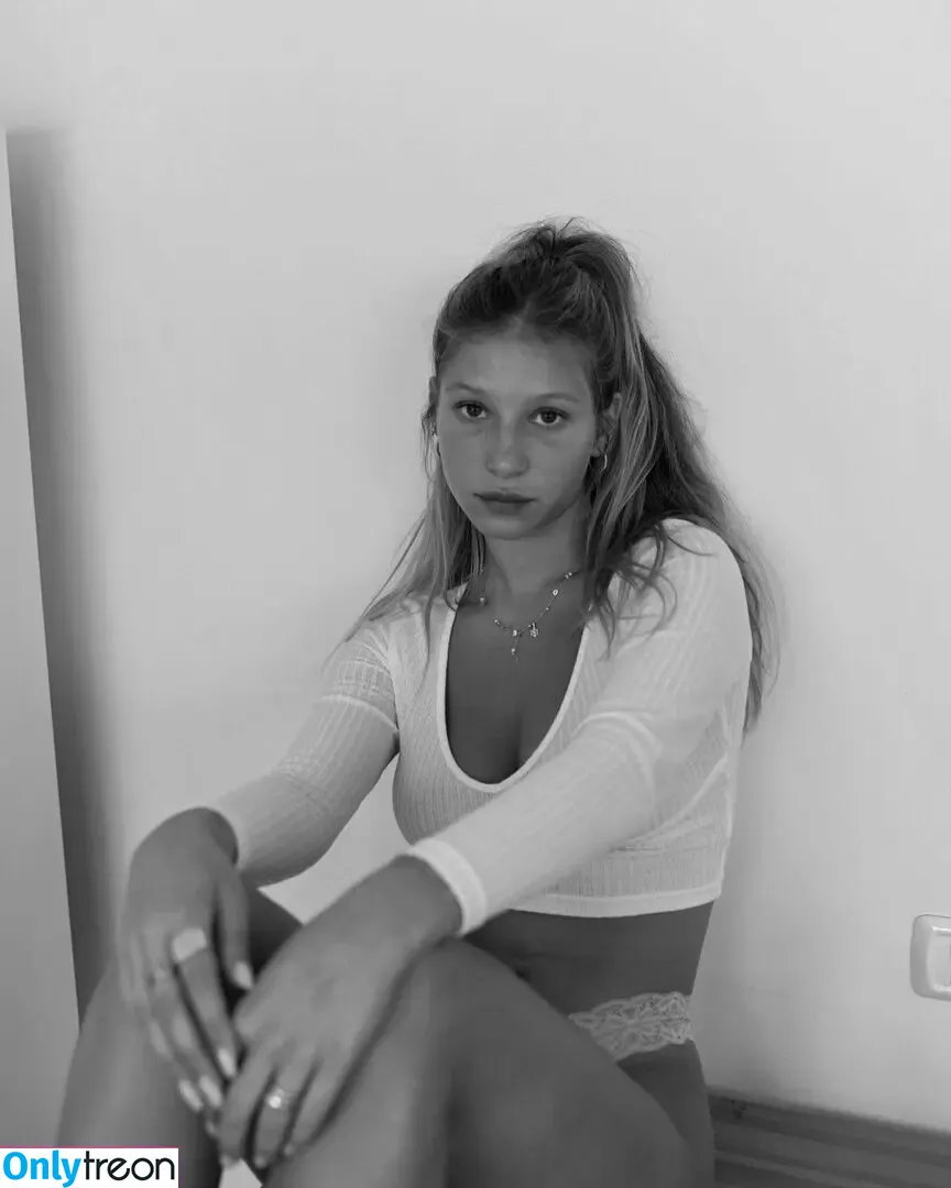 Roni Zouler голая photo #0027 (ronizouler)