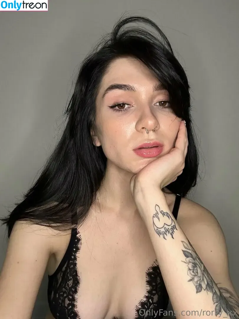rorry_xx nude photo #0010 (rorrixx_)