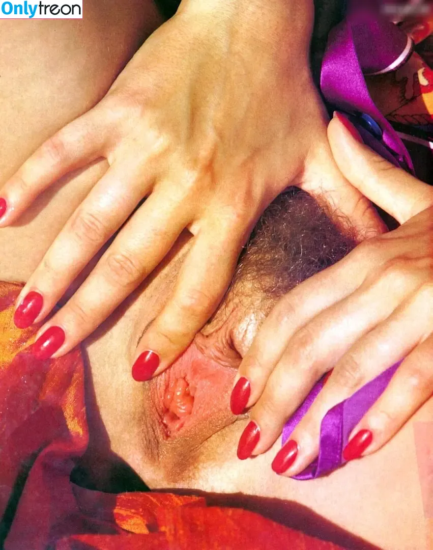 Rosa Caracciolo nude photo #0009 (rozsatassi)