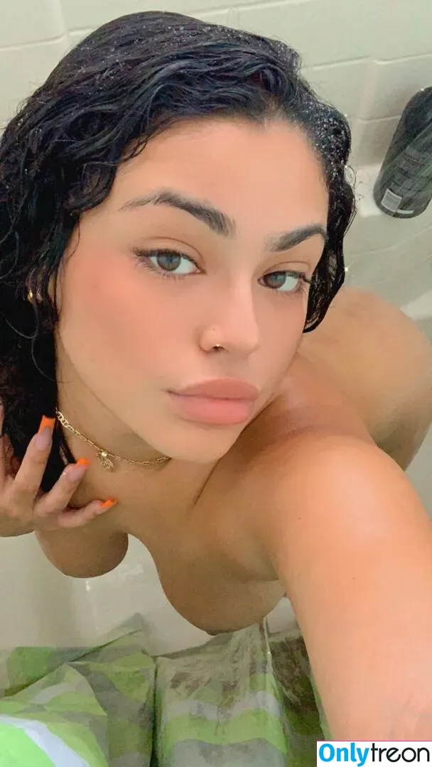 RosalbaNaomi nude photo #0005 (Jizzie)