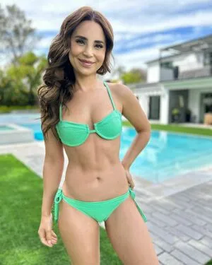 Rosanna Pansino / rosannapansino nude photo #0167