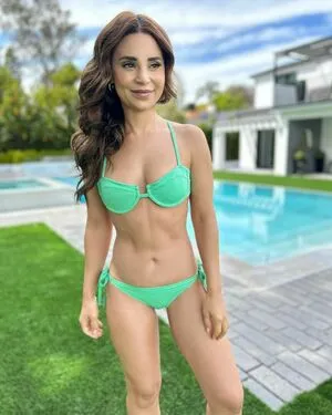 Rosanna Pansino / rosannapansino nude photo #0172