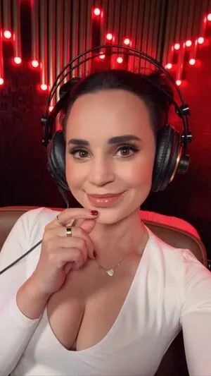 Rosanna Pansino / rosannapansino nude photo #0220