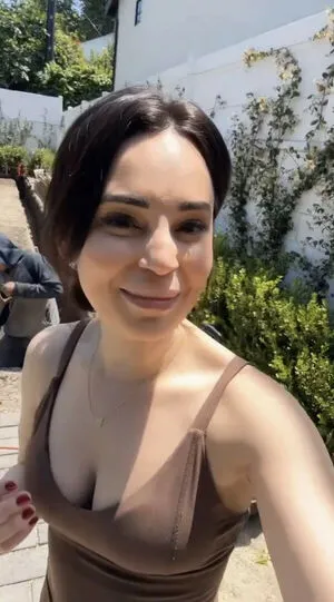 Rosanna Pansino / rosannapansino nude photo #0231
