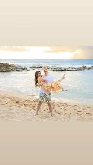 Rosanna Pansino / rosannapansino nude photo #0273