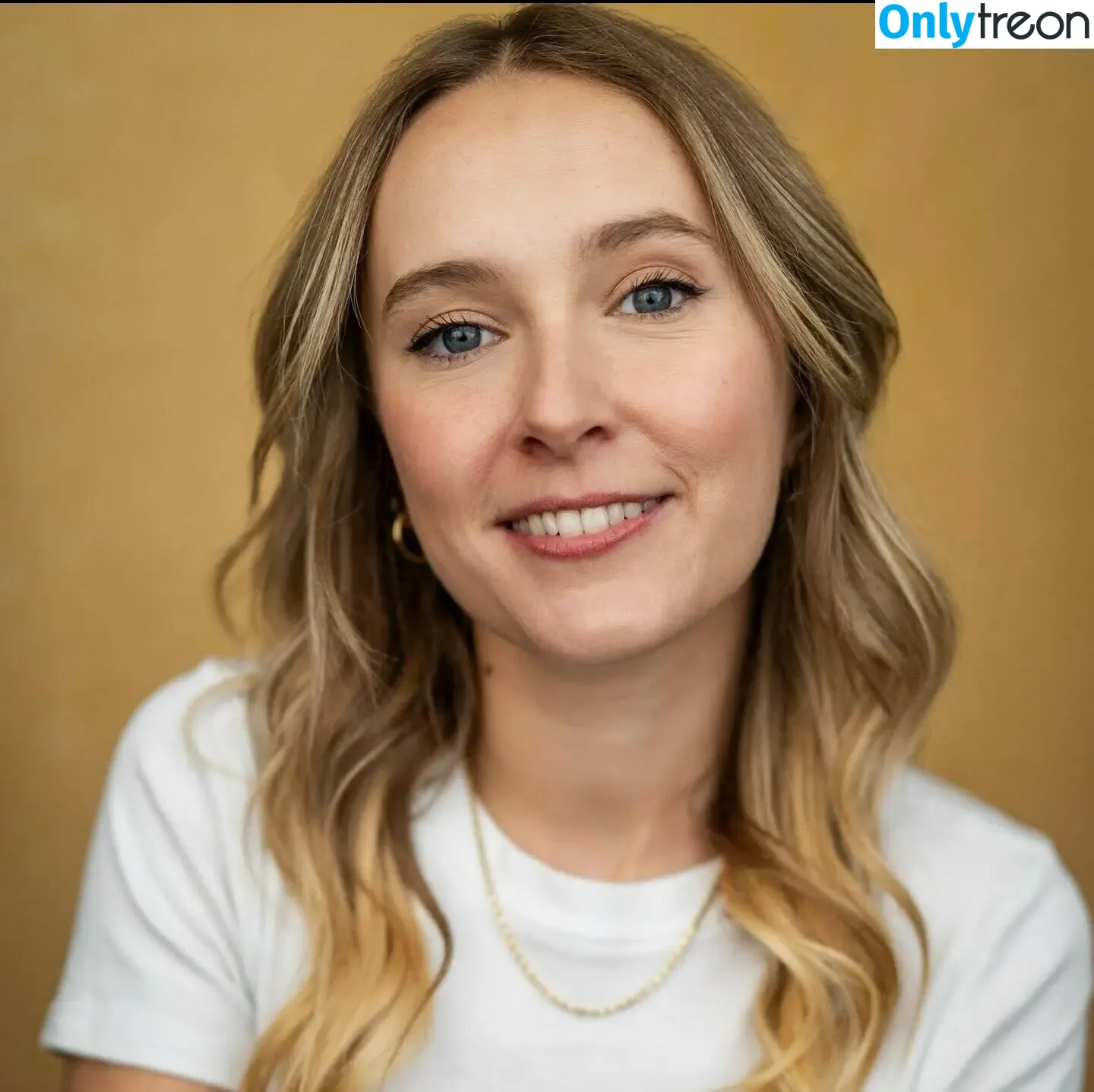Rose Ayling голая photo #0001 (rose.a.e)