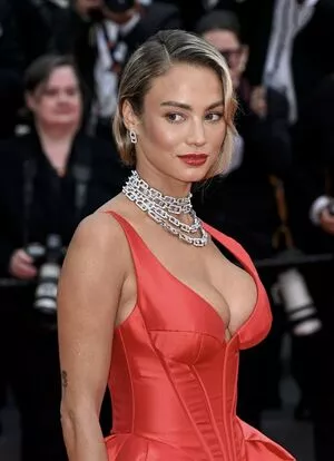 Rose Bertram Model / SI Swimsuit / rose_bertram фото голая #0135