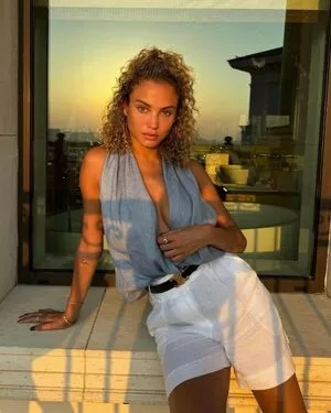 Rose Bertram Model / SI Swimsuit / rose_bertram фото голая #0191