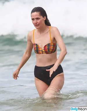 Rose Byrne / fullyrosebyrne nude photo #0206