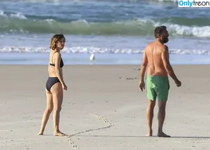Rose Byrne / fullyrosebyrne nude photo #0427