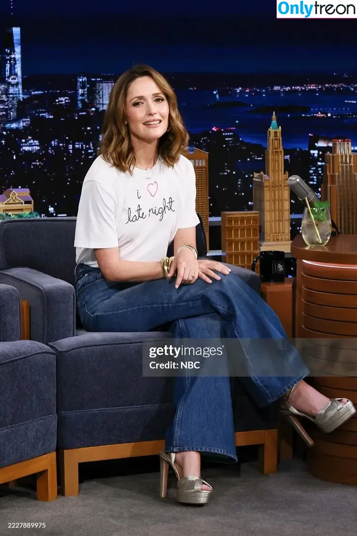 Rose Byrne nude photo #0178 (fullyrosebyrne)
