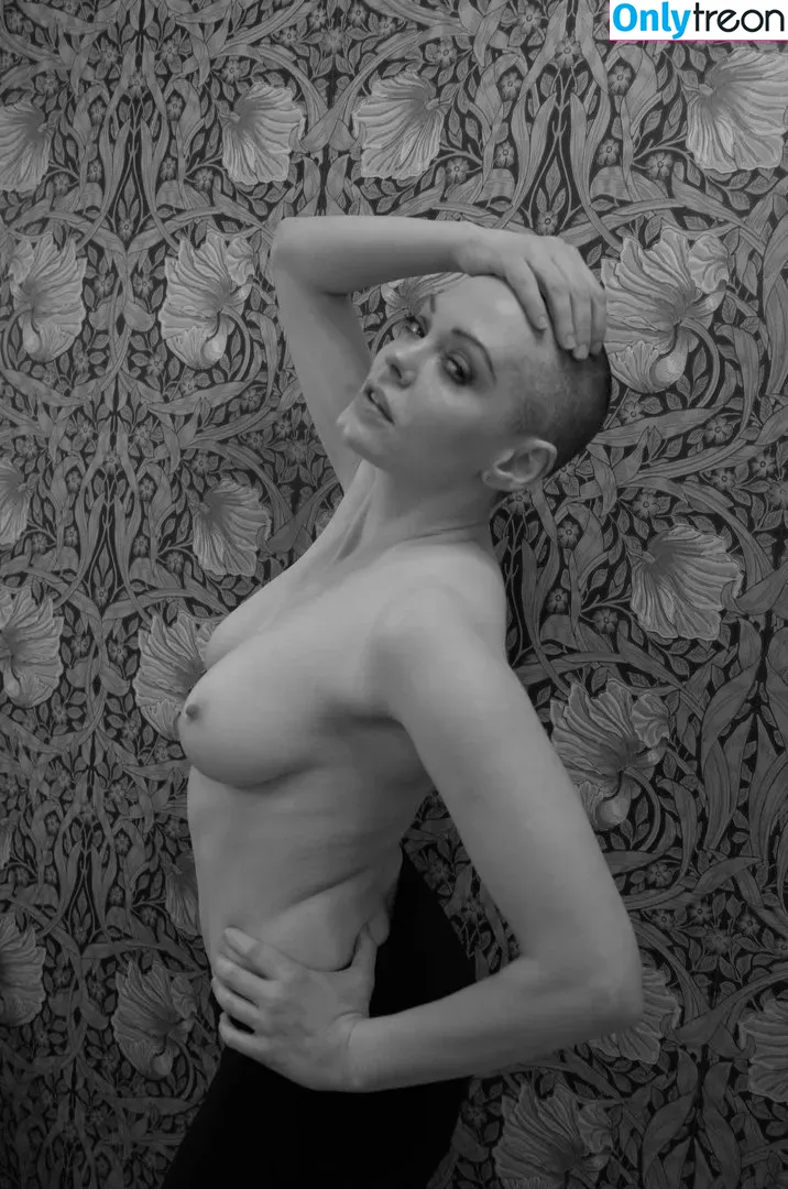 Rose Mcgowan голая photo #0121 (rosemcgowan)