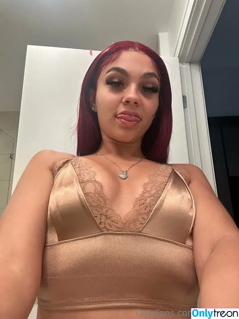 roseleedi nude photo #0021 (roseleediiii)