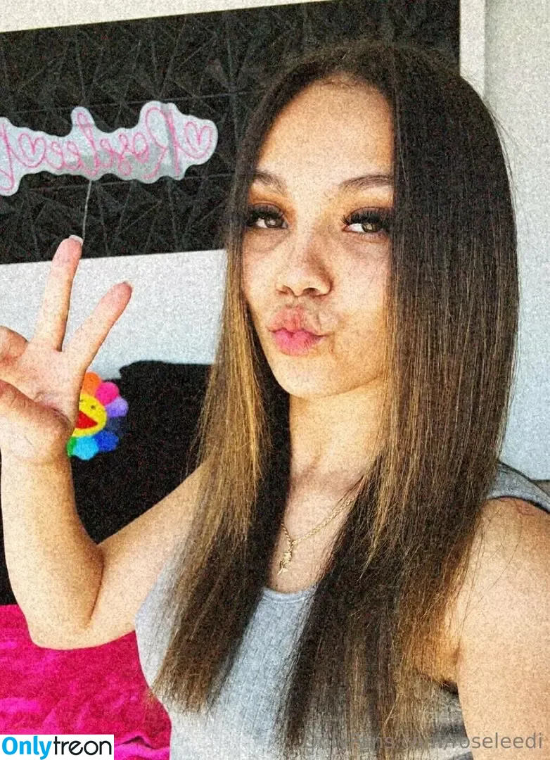 roseleedi nude photo #0040 (roseleediiii)
