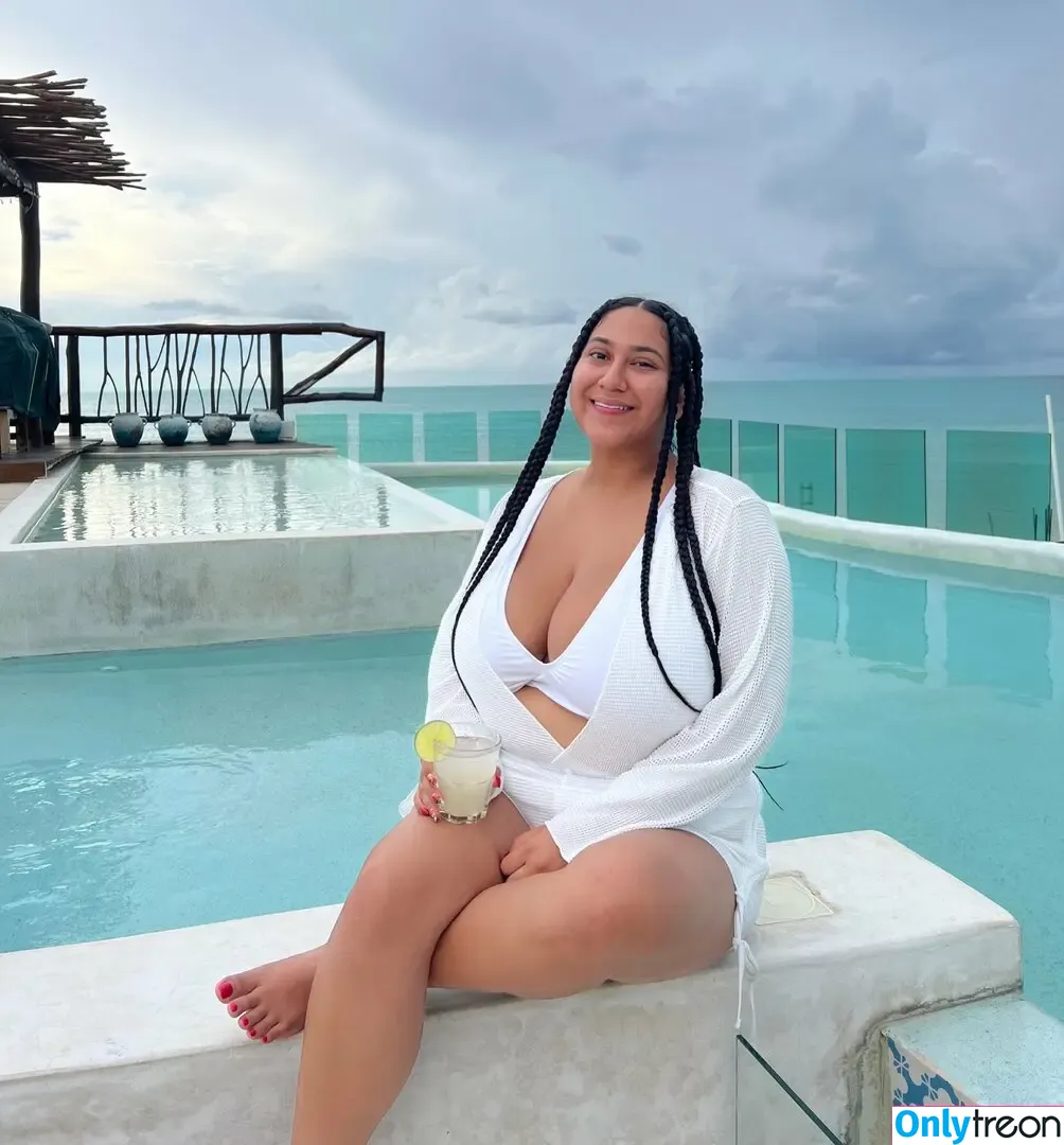 Roserayy nude photo #0021 (Roserayy)