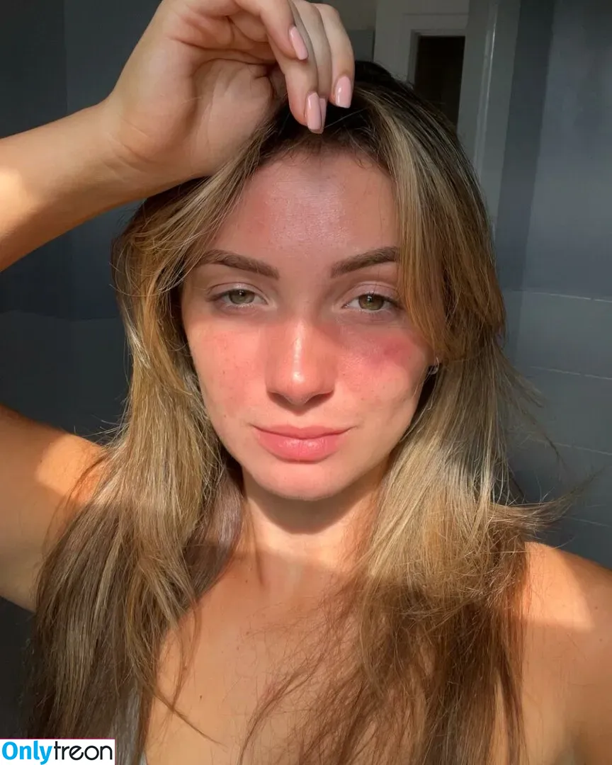 Rosie Bentham nude photo #0029 (Gaby Emmerdale / rosie_bentham)