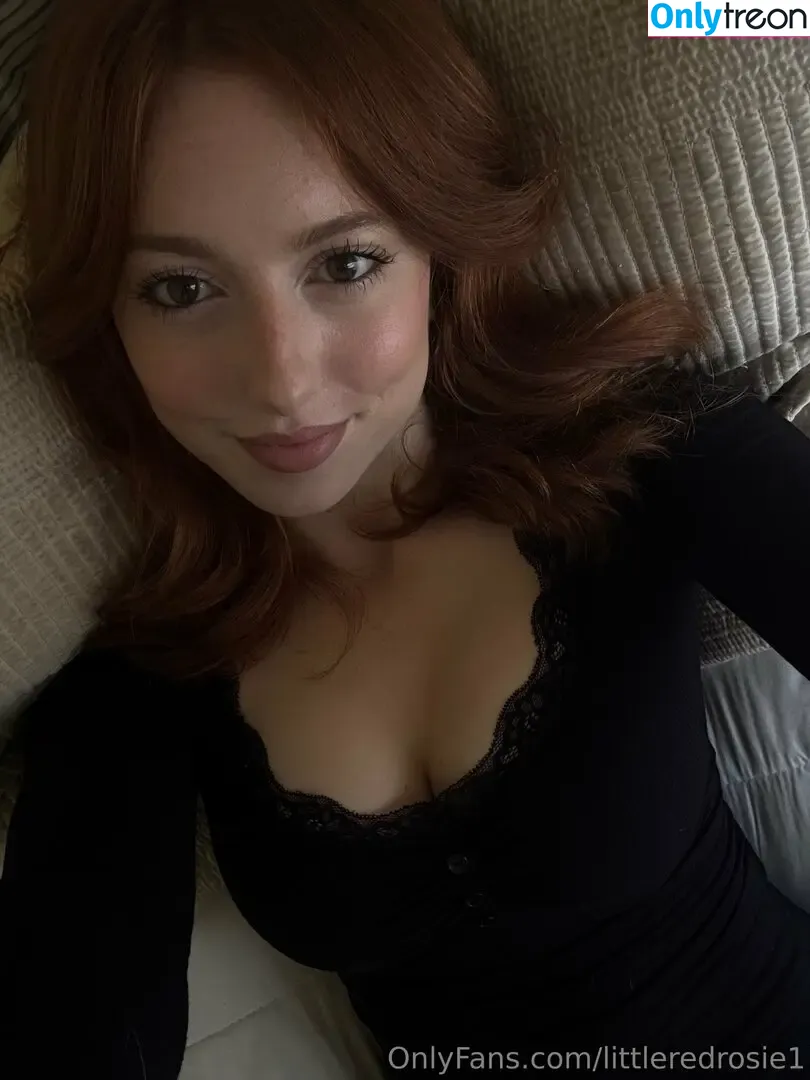 Rosie Fae nude photo #0259 (ChanceUnlikely659 / littleredrosie1 / rosiefae_doodle)