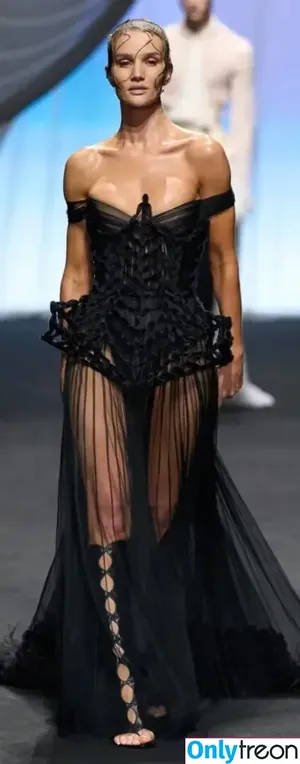 Rosie Huntington-Whiteley / Rosie Huntington Whiteley / rosiehw фото голая #1333