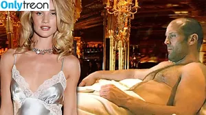 Rosie Huntington-Whiteley / Rosie Huntington Whiteley / rosiehw фото голая #1536