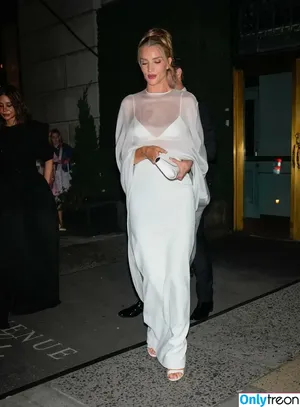 Rosie Huntington-Whiteley / Rosie Huntington Whiteley / rosiehw фото голая #1575