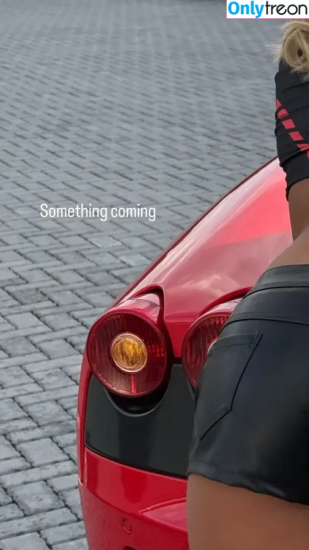 Rosie McClelland голая photo #0774 (ghost13girl / rosiergm)