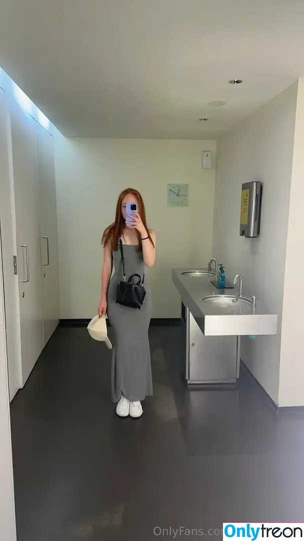 rosiegreenx голая photo #0001 (lifesrosie)