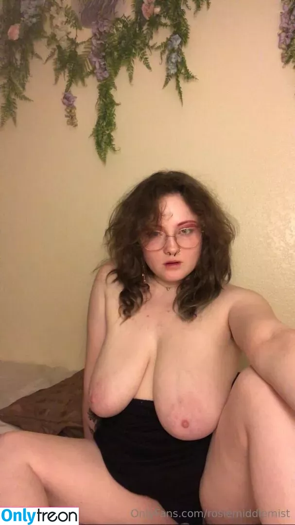 rosiemiddlemist nude photo #0119 (rosiemiddleton_)