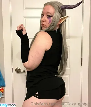 rosiescosplays / rosies_cosplays nude photo #0036
