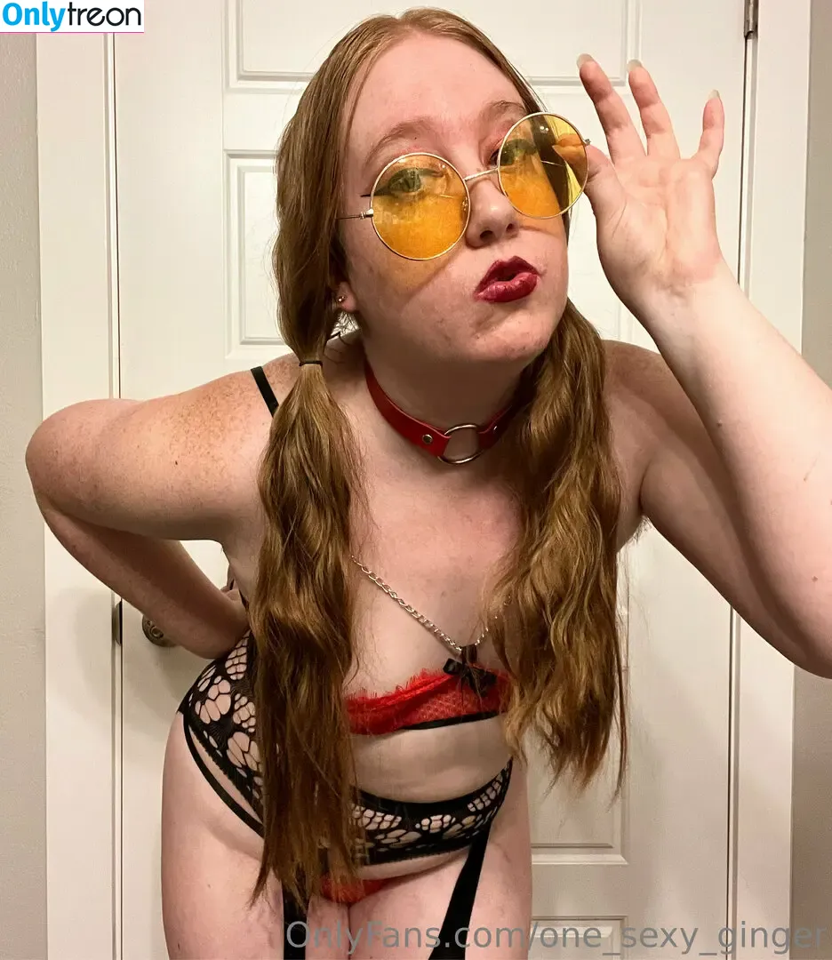 rosiescosplays nude photo #0007 (rosies_cosplays)