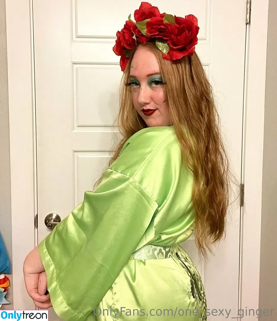 rosiescosplays nude photo #0048 (rosies_cosplays)