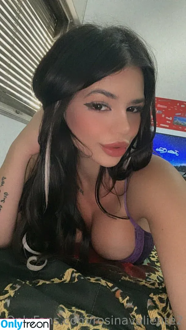 rosinavaliente2 nude photo #0099 (rosinavaliente2)