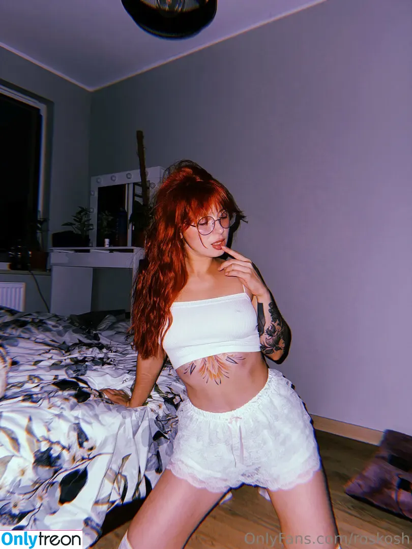 roskosh nude photo #0327 (roskosh_official)
