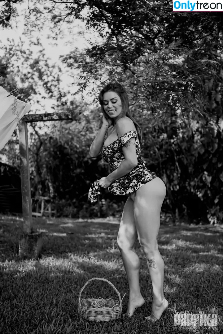 Rossane Bom nude photo #0021 (rossane.bom)