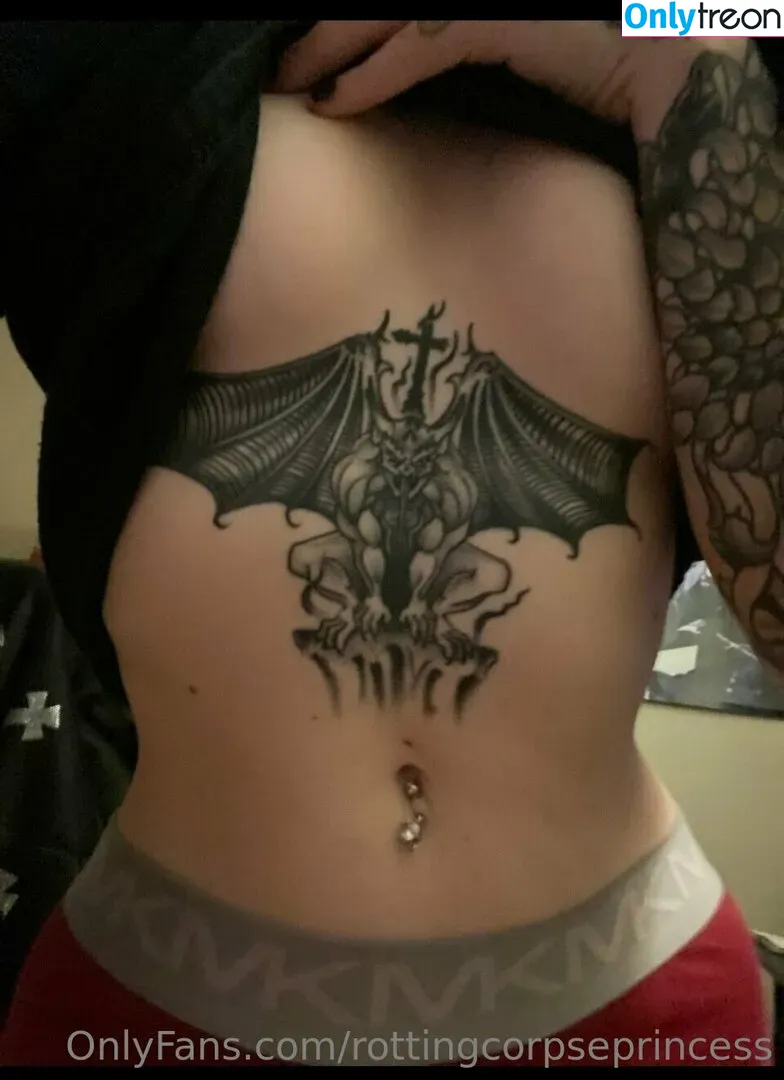 rottingcorpseprincess nude photo #0013 (rottenpeachcorpse)