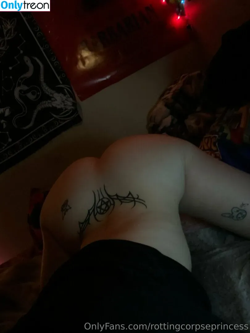 rottingcorpseprincess nude photo #0122 (rottenpeachcorpse)
