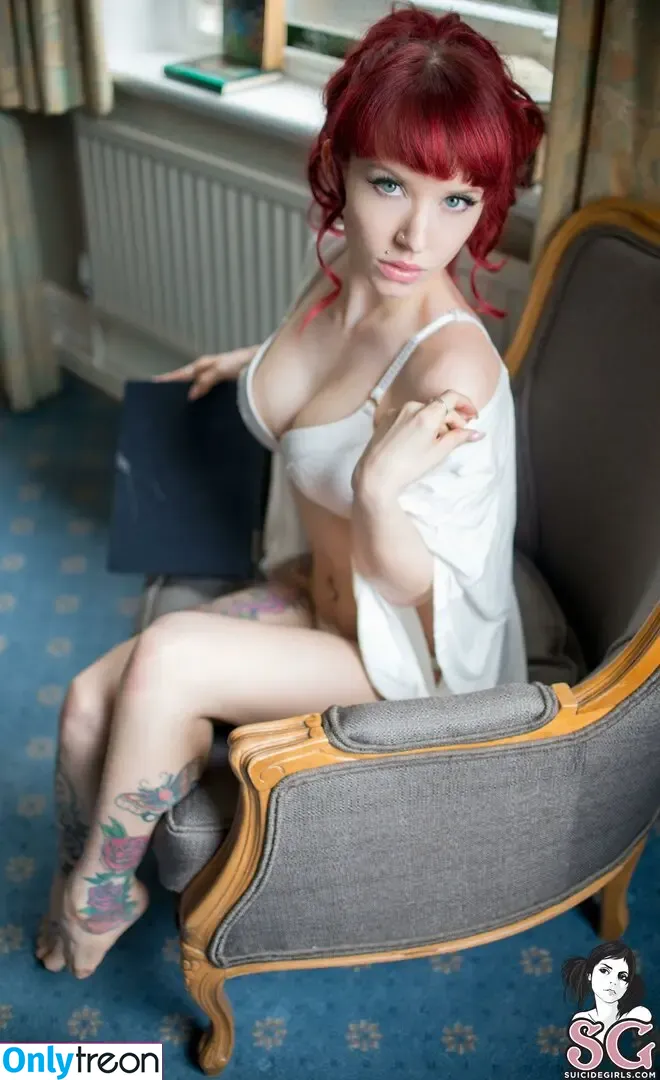 Rougue Suicide nude photo #0170 (Hircine / Pun Queen / hircinespaw / titchfortat)
