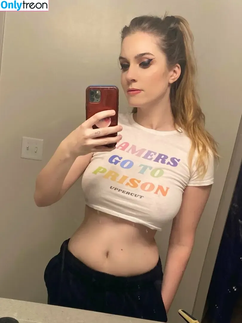 roun_sa_ville nude photo #0059 (gaming disorder pawg / hideokojima)