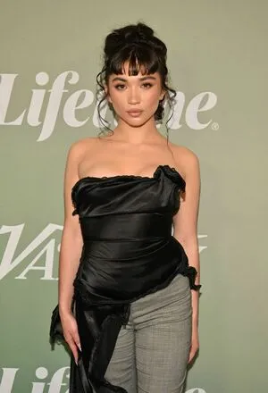 Rowan Blanchard / Simp Chat / rowanblanchard фото голая #0359