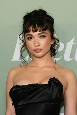 Rowan Blanchard / Simp Chat / rowanblanchard фото голая #0363