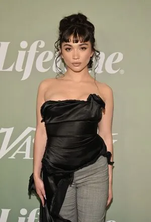 Rowan Blanchard / Simp Chat / rowanblanchard фото голая #0377