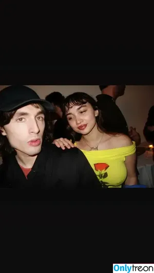 Rowan Blanchard / Simp Chat / rowanblanchard фото голая #0617