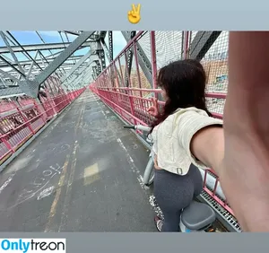 Rowan Blanchard / Simp Chat / rowanblanchard фото голая #0627