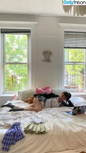 Rowan Blanchard / Simp Chat / rowanblanchard nude photo #0680