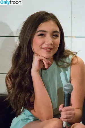 Rowan Blanchard / Simp Chat / rowanblanchard nude photo #0938