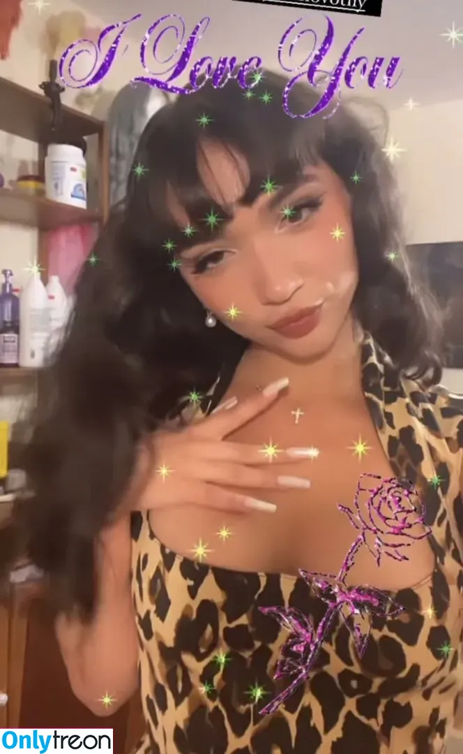 Rowan Blanchard nude photo #0257 (Simp Chat / rowanblanchard)